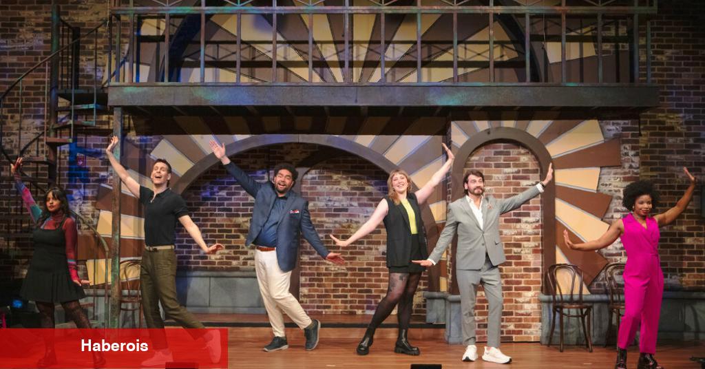 New York Improv Geri Döndü mü? Öğrenmek için Bir Haftalık Bir Eğlenceye Gittim.