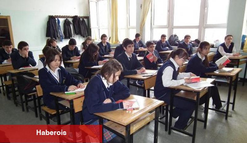 Öğrenciler istedi okul 4 gün tatil 3 gün oluyor, artık Cuma günleri de hafta sonu tatiline ekleniyor - Haberois Öğrenciler istedi okul 4 gün tatil 3 gün oluyor, artık Cuma günleri de hafta sonu tatiline ekleniyor