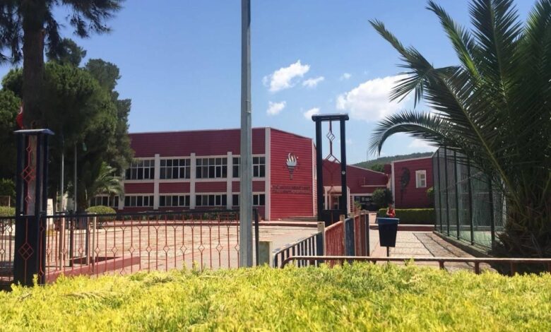 Öğretmenler Sendikası, TED Aliağa Koleji’nde Eylem Hazırlığında ! - Haberois Öğretmenler Sendikası, TED Aliağa Koleji’nde Eylem Hazırlığında !