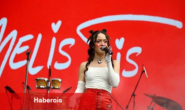 Ormanya, 10. yıl marşıyla yankılandı - Haberois Ormanya, 10. yıl marşıyla yankılandı