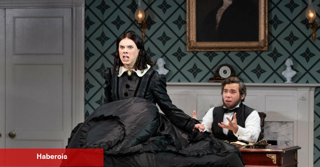Şehir Merkezinde Sürpriz Bir Hit 'Oh, Mary!' Bu Yaz Broadway'de Oynayacak