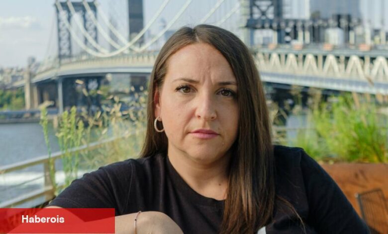 Şiddet Karşıtı Aktivist, NYPD Liderlerinin Eleştirileri Nedeniyle Kendisini Karaladığını Söyledi - Haberois Şiddet Karşıtı Aktivist, NYPD Liderlerinin Eleştirileri Nedeniyle Kendisini Karaladığını Söyledi