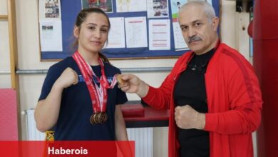 Türkiye şampiyonu Evindar Demirbağ, bilek güreşinde yeni madalyalar peşinde