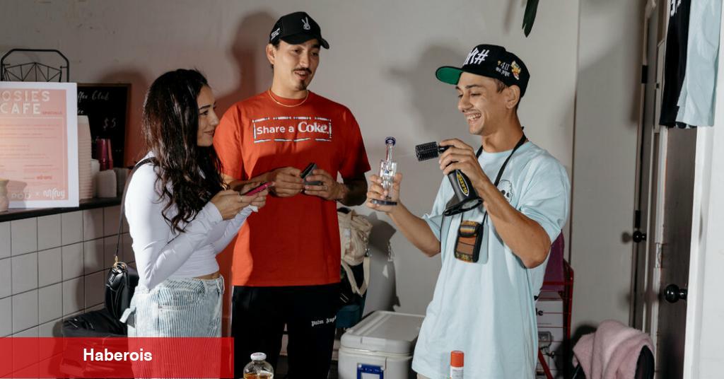Weed Hayranları İçin Kurumsal Sponsorlarla Tamamlanan Bir Tatil