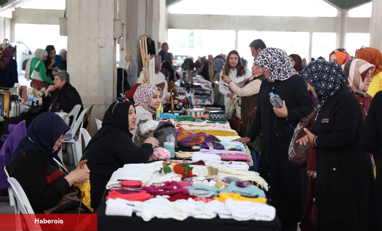 Anneler Gününde KOMEK pazarı etkinliği! Bayan kursiyerlerin iktisadına takviye oldu