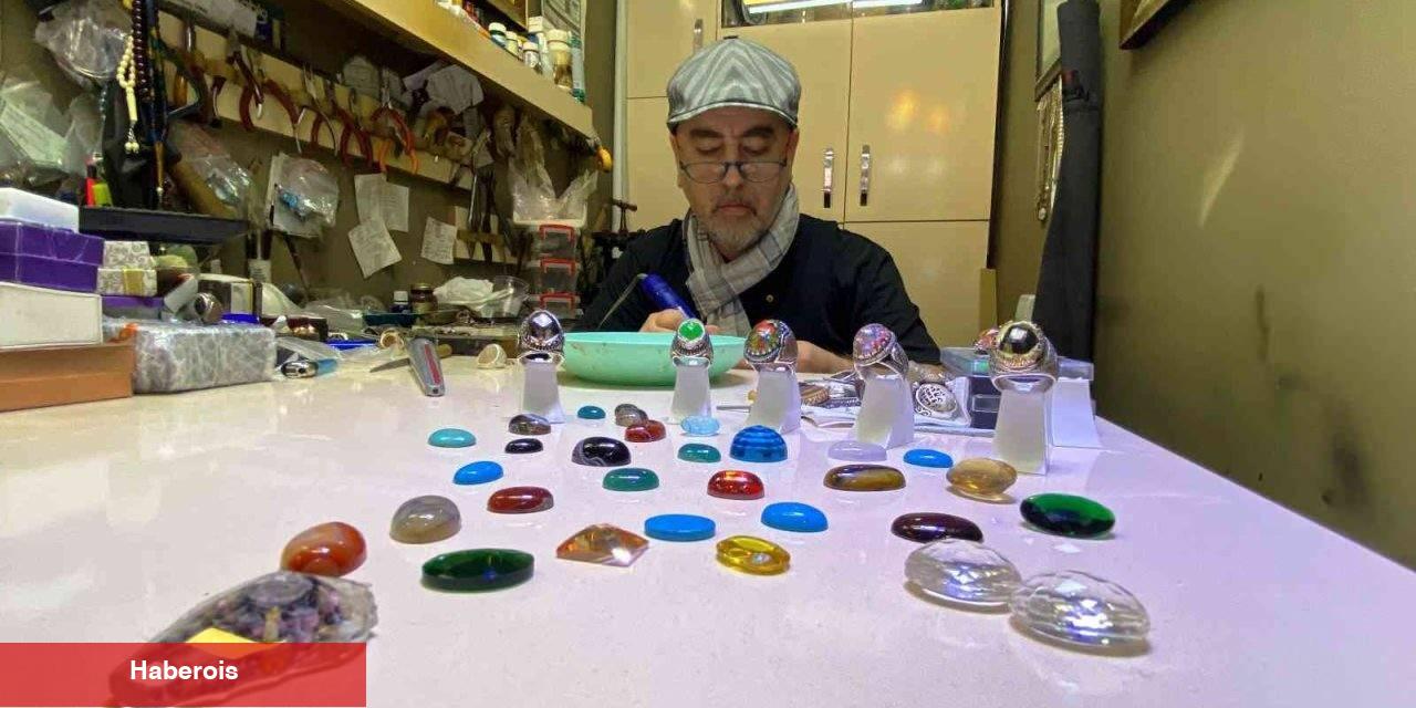 Annesini dinledi dünya çapında tanınan sanatçı oldu!