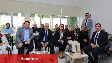 Başkan Şadi Özdemir'den huzurevindeki annelere sürpriz ziyaret