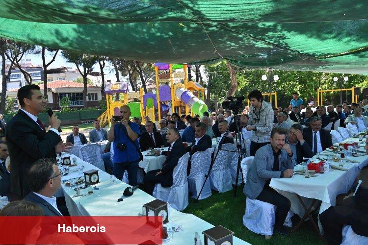 Başkan Zeyrek, “Yalınayak yürüyen çocukların sorumlulukları omuzlarımda”