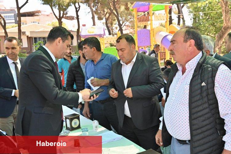 Başkan Zeyrek, “Yalınayak yürüyen çocukların sorumlulukları omuzlarımda”