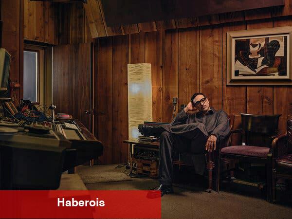 Bir Romancı Nasıl Pop Yıldızı Oldu? - Haberois Bir Romancı Nasıl Pop Yıldızı Oldu?