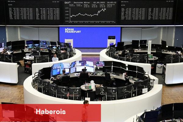 Buffett, Berkshire'ın Paramount pozisyonundan zararla çıktığını itiraf etti - Haberois Buffett, Berkshire'ın Paramount pozisyonundan zararla çıktığını itiraf etti