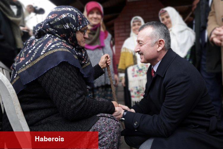 Büyükakın: "Mutlu annelerle mutlu gelecek inşa ediyoruz"