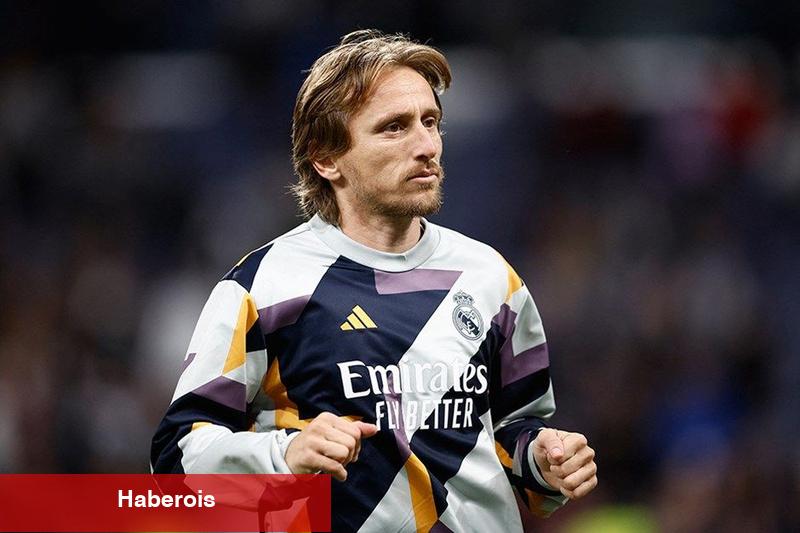 Galatasaray yıldız futbolcu için düğmeye bastı, Mertens’in yerine geliyor - Haberois Galatasaray yıldız futbolcu için düğmeye bastı, Mertens’in yerine geliyor