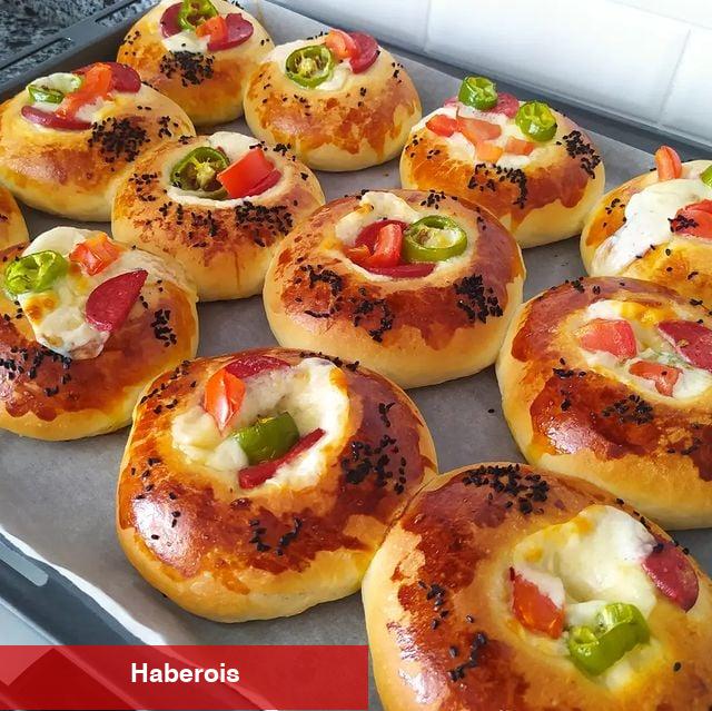 Gurme lezzetler meskende: Nefis pizza poğaça tanımı