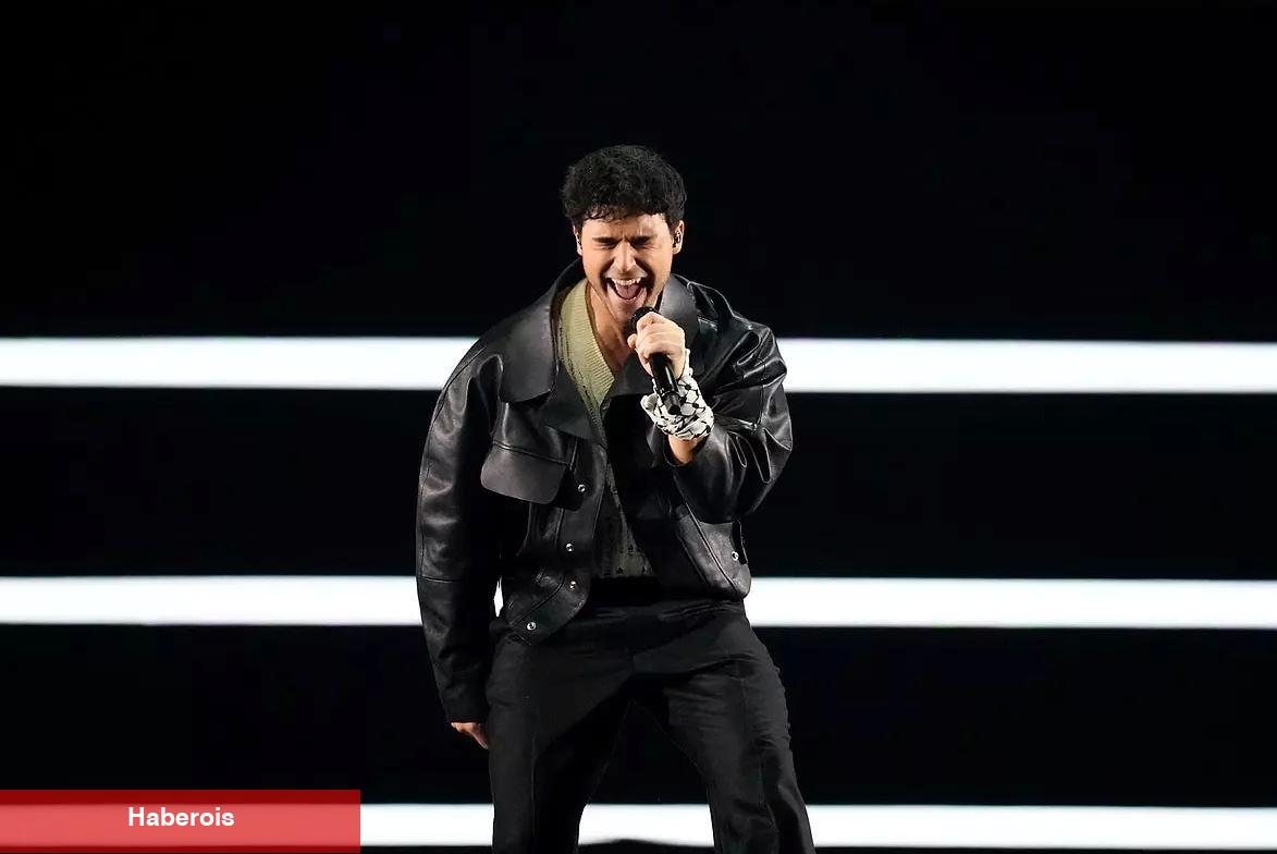 İsrail'e kucak açan Eurovision'da "kefiye" krizi! İsveçli Eric Saade direnişi sahneye taşıdı