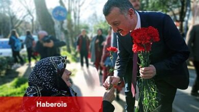 Kocaeli Büyükşehir Belediye Başkanı Tahir Büyükakın : Mutlu annelerle mutlu gelecek inşa ediyoruz
