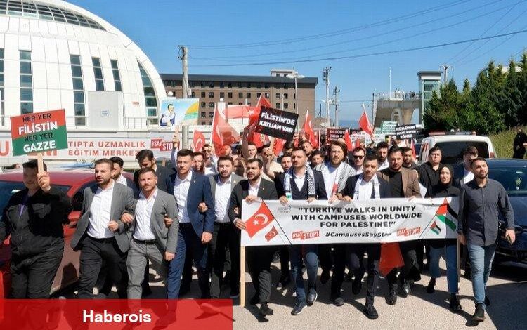 Kocaeli'de üniversite öğrencilerinden İsrail protestosu - Haberois Kocaeli'de üniversite öğrencilerinden İsrail protestosu
