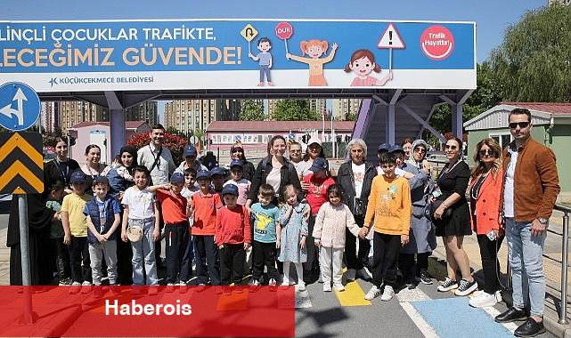 Küçükçekmece'deki Trafik Eğitim Parkı'nda Özel Çocuklara Özel Eğitim - Haberois Küçükçekmece'deki Trafik Eğitim Parkı'nda Özel Çocuklara Özel Eğitim