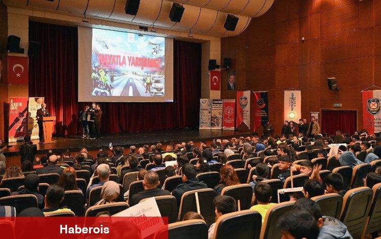Malatya’da karayolu trafik haftası çeşitli etkinliklerle kutlanıyor - Haberois Malatya’da karayolu trafik haftası çeşitli etkinliklerle kutlanıyor