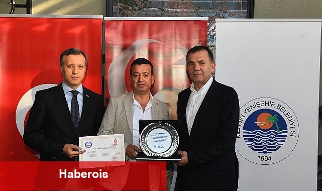 Mersin Yenişehir Belediye Başkanı Abdullah Özyiğit, 32 mahalle muhtarıyla bir araya geldi - Haberois Mersin Yenişehir Belediye Başkanı Abdullah Özyiğit, 32 mahalle muhtarıyla bir araya geldi