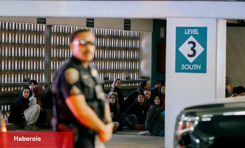 Polis, UCLA Protestocularında Metal Borular ve 'Meslek Rehberi' Bulunduğunu Söyledi