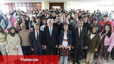 Rektör Budak, Bergama MYO'da Muhasebe Uygulamaları ve Finans Laboratuvarı'nda incelemelerde bulundu