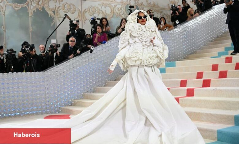 Ünlü. Para. Moda. Met Gala Gecesi. - Haberois Ünlü. Para. Moda. Met Gala Gecesi.