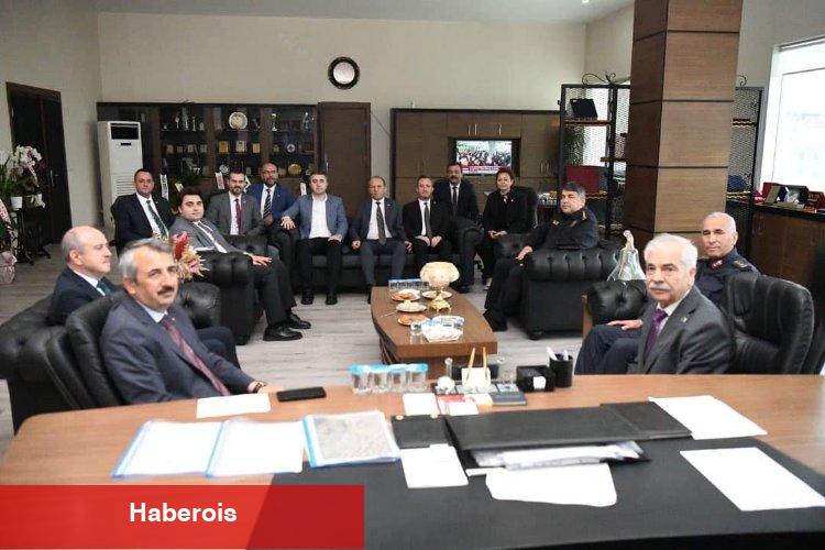 Vali Sezer'den Başkan Mehmet Özcan’a hayırlı olsun ziyareti