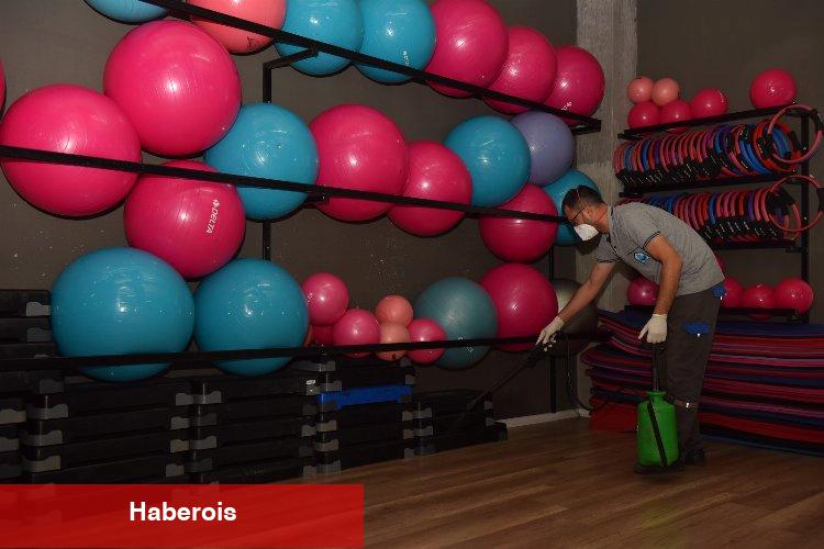 Yıldırım'da Kadın Spor Merkezi ilaçlandı