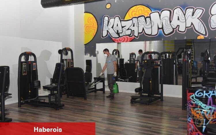 Yıldırım'da Kadın Spor Merkezi ilaçlandı - Haberois Yıldırım'da Kadın Spor Merkezi ilaçlandı