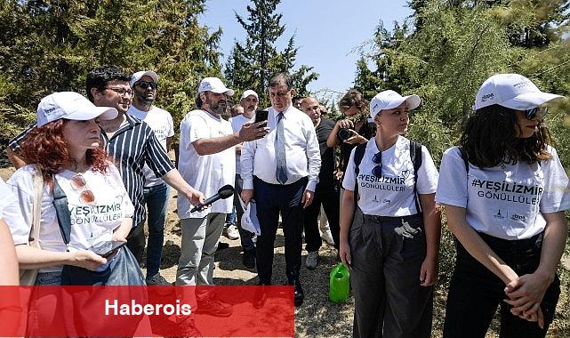 Başkan Tugay'dan yanan alanlarda saha mesaisi "Yangından zarar gören alanlarımızı Yeşil İzmir Gönüllülerimizle geri kazanacağız" - Haberois Başkan Tugay'dan yanan alanlarda saha mesaisi "Yangından zarar gören alanlarımızı Yeşil İzmir Gönüllülerimizle geri kazanacağız"