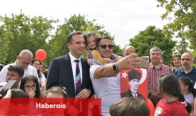 Bornova'da 30 Ağustos'a coşkulu kutlama - Haberois Bornova'da 30 Ağustos'a coşkulu kutlama