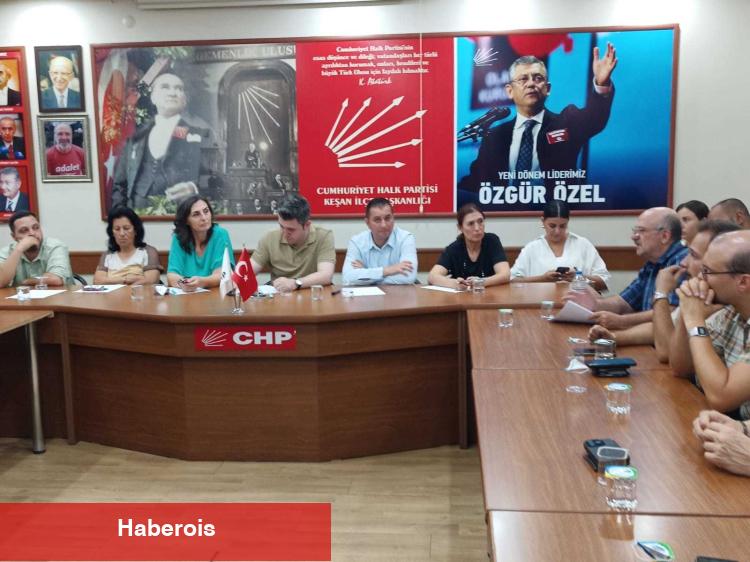 CHP Keşan İlçe Başkanlığı Tüzük Kurultayı öncesi partililerini dinledi
