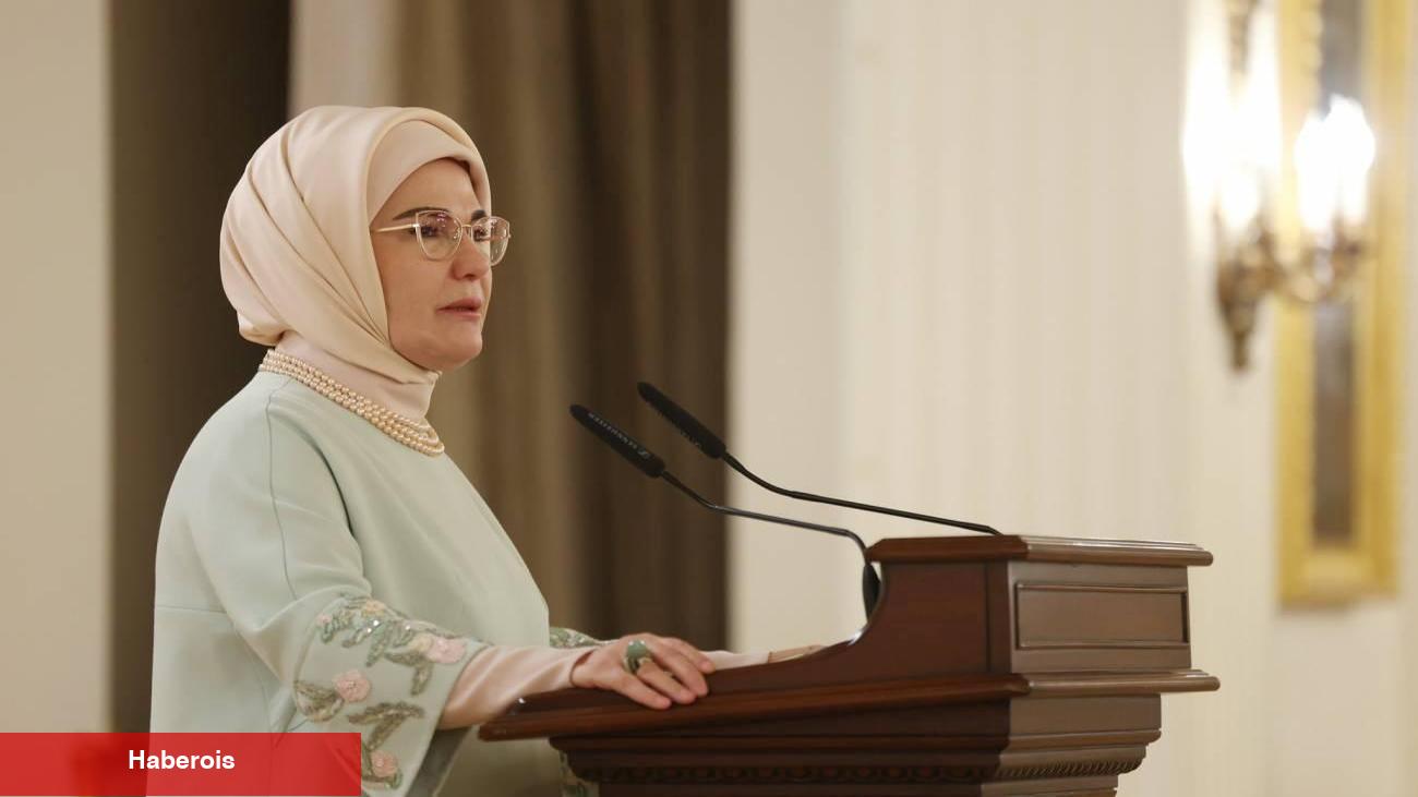 Emine Erdoğan'dan Malazgirt Zaferi paylaşımı! "Bize emanet edilen ebedi bir miras"