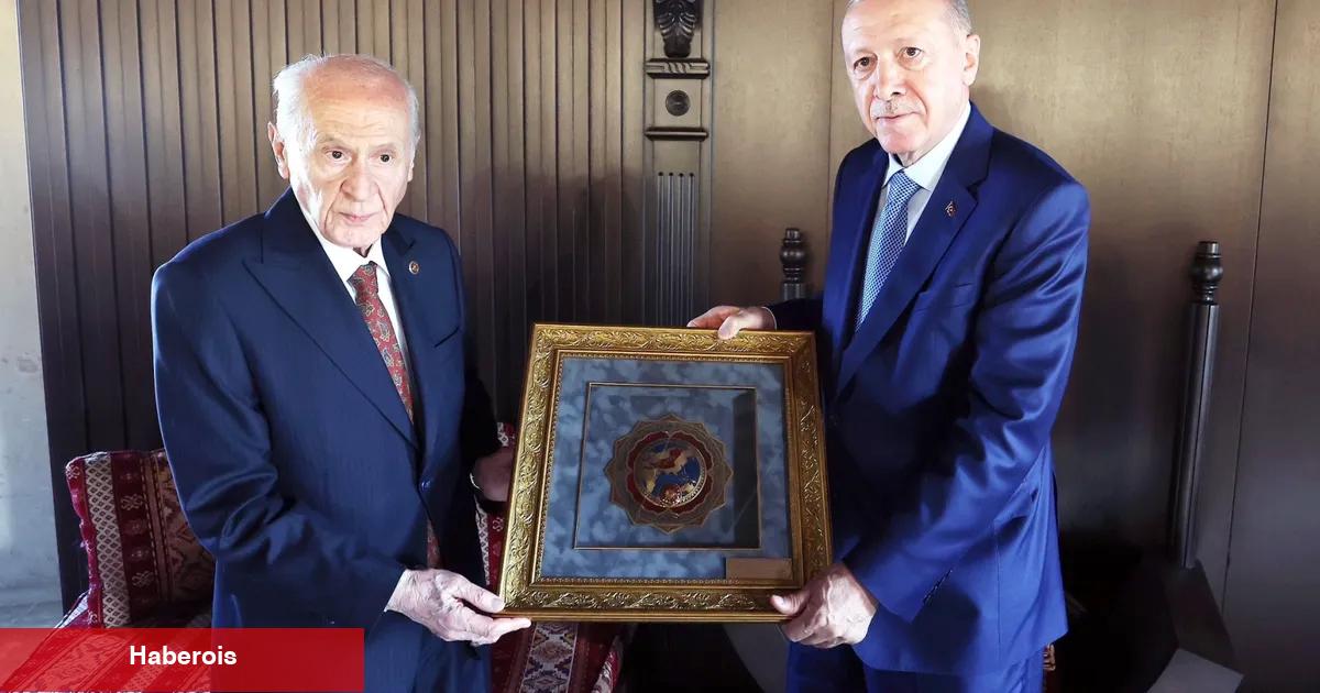 Erdoğan Bahçeli ile Ahlat'ta görüştü