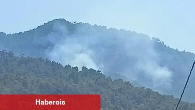 İtfaiye ekipleri, Kemalpaşa yangınına müdahale ediyor