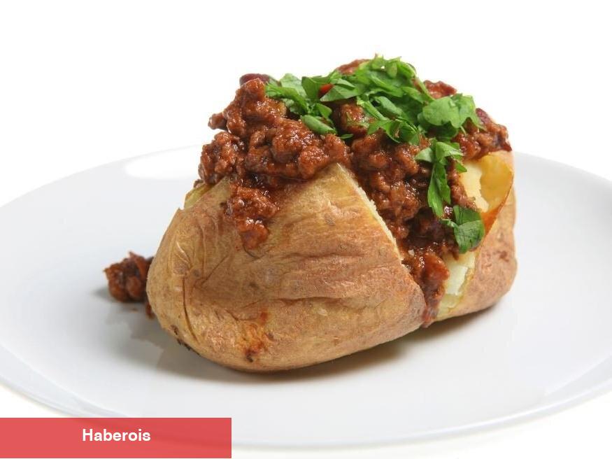 Klasik yemeklere yeni bir soluk: Pratik kıymalı patates dolması