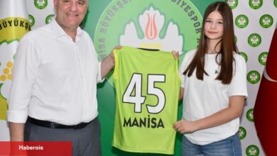Manisa Büyükşehir filede Güneş'i renklerine bağladı