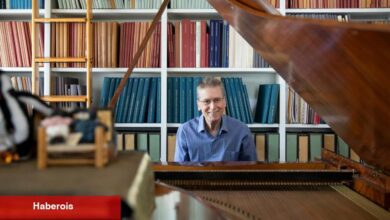 Mozart Üzerine Doğaçlama Yapmaktan Korkmayan Bir Piyanist