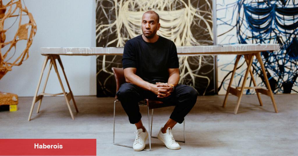Rashid Johnson 2025'te Guggenheim'da Kariyer Anketi Yapacak
