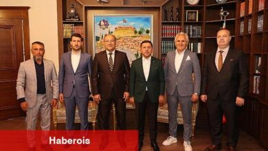 Türkiye Halter Federasyonu Başkanı Talat Ünlü, Nevşehir Belediye Başkanı Rasim Arı'ya "hayırlı olsun" ziyaretinde bulundu.