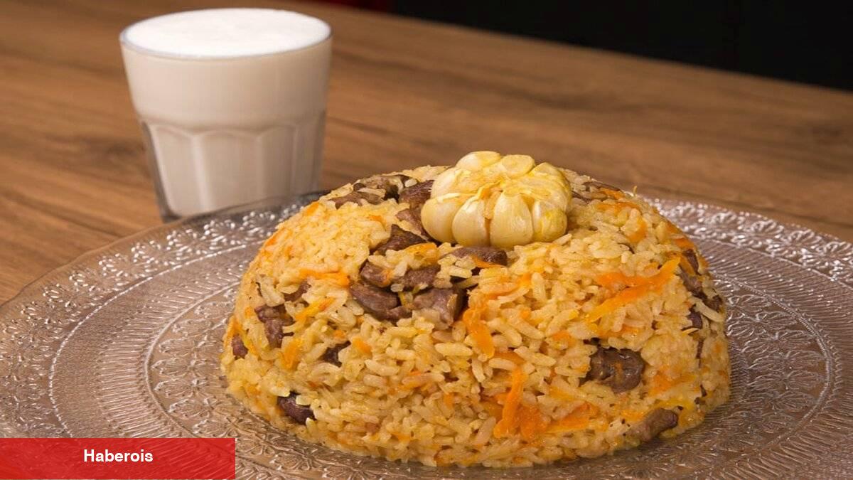 Varlıklı baharatlar ve yumuşacık etle: Özbek pilavı