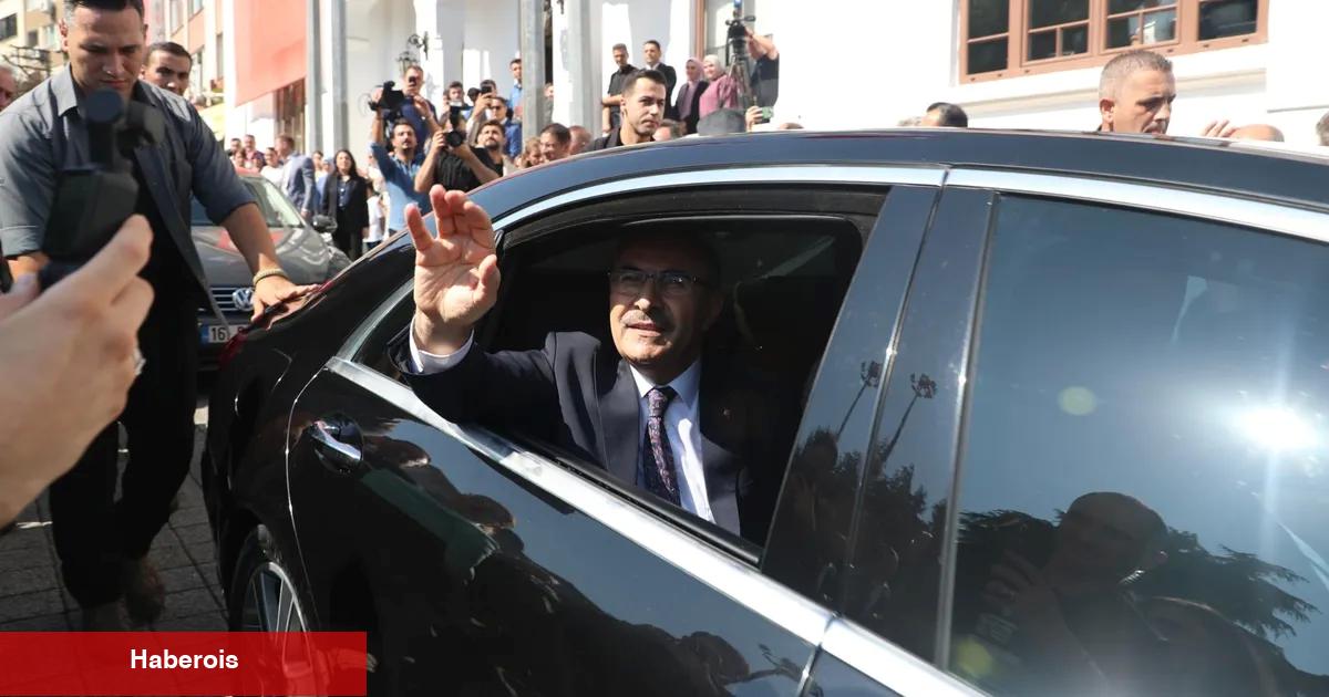 Yeni Emniyet Genel Müdürü Vali Demirtaş, Bursa'dan Ankara'ya uğurlandı