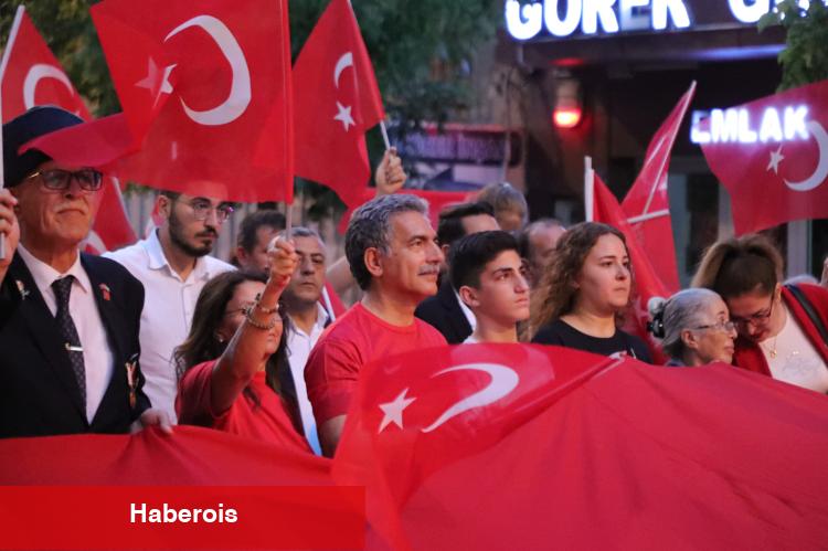 30 Ağustos Zafer Bayramı Gemlik'te coşkuyla kutlandı!