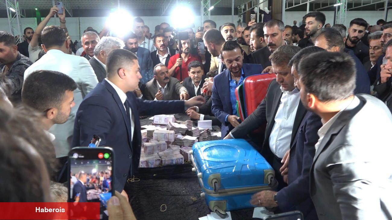 Aşiret düğününde takı merasimi dudak uçuklattı! Tam 20 kişi sayım yaptı