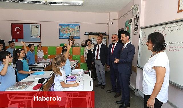 Başkan Önal'dan öğrencilere sürpriz ziyaret - Haberois Başkan Önal'dan öğrencilere sürpriz ziyaret