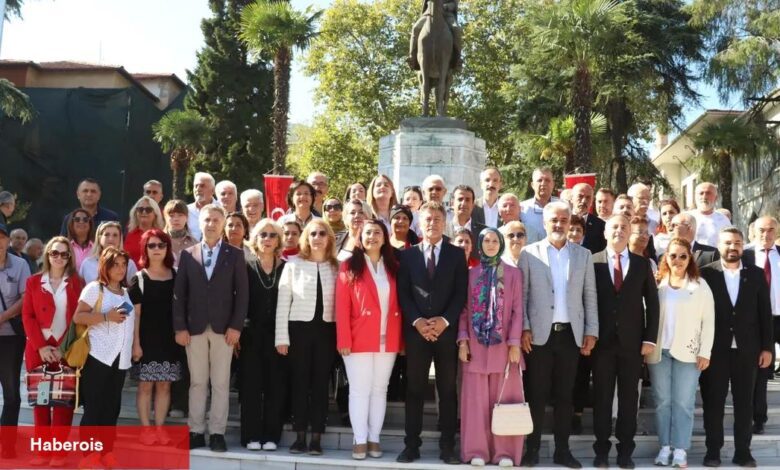 Bursa’da CHP'nin 101. kuruluş yıl dönümü kutlandı - Haberois Bursa’da CHP'nin 101. kuruluş yıl dönümü kutlandı