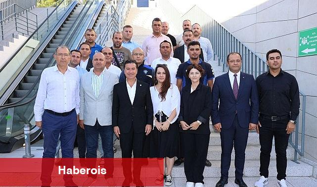 Büyükşehir Belediyesi'nden Çalışanlara Yüzde 10 İyileştirme - Haberois Büyükşehir Belediyesi'nden Çalışanlara Yüzde 10 İyileştirme