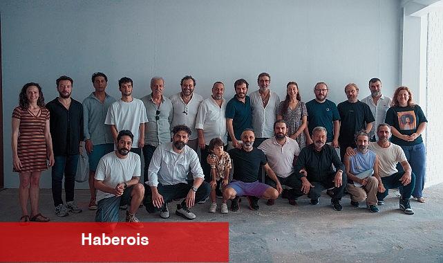 "Dayı 2: Bir Adamın Hikayesi" filminin oyuncuları okuma provasında bir araya geldi - Haberois "Dayı 2: Bir Adamın Hikayesi" filminin oyuncuları okuma provasında bir araya geldi