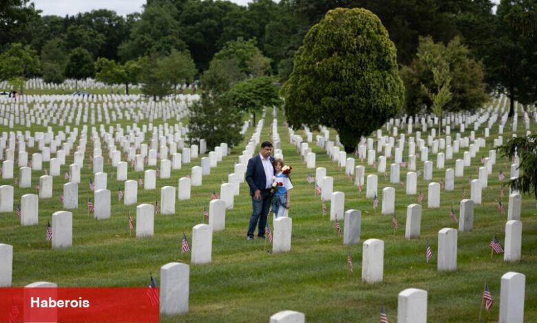 Diğerleri Arlington'ı Siyasallaştırdı, ancak Trump'ın Yaklaşımının Bir Örneği Yok - Haberois Diğerleri Arlington'ı Siyasallaştırdı, ancak Trump'ın Yaklaşımının Bir Örneği Yok